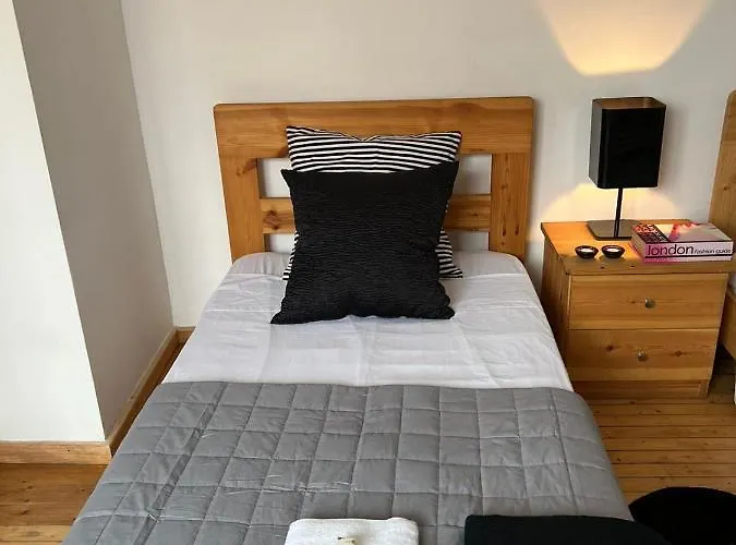 Apartmán Aphrodite 2 Bedroom Down Town