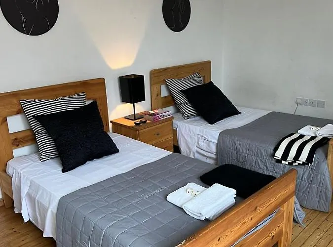 Apartment Aphrodite 2 Bedroom Down Town Nikosia