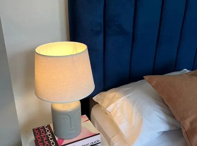 Aphrodite 2 Bedroom Down Town Nikosia