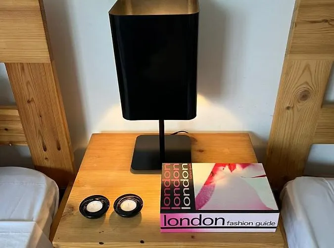 Aphrodite 2 Bedroom Down Town Nikósie