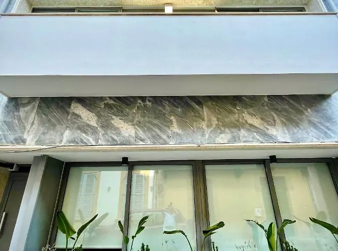 Aphrodite 2 Bedroom Down Town Apartmán *